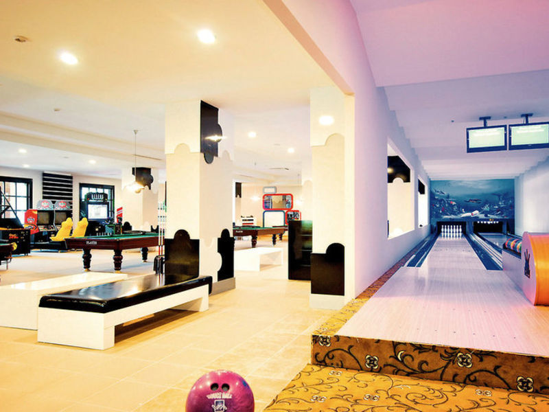 Sea World Resort & Spa