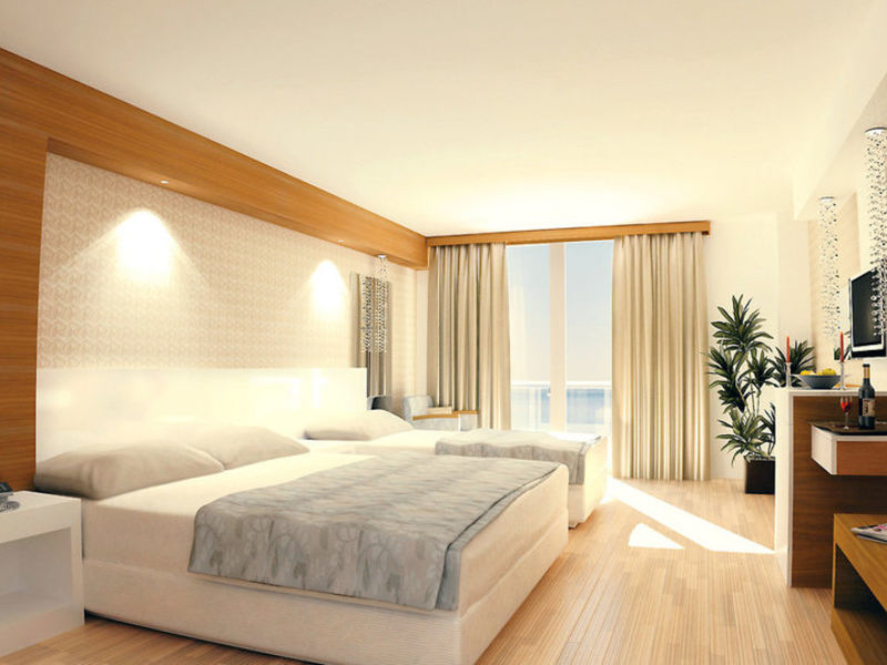 Sea World Resort & Spa