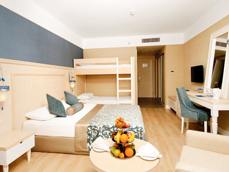 Seamelia Beach Resort & Spa