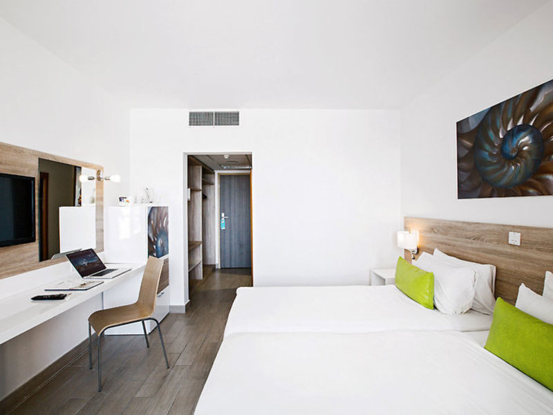 Seashells Resort at Suncrest