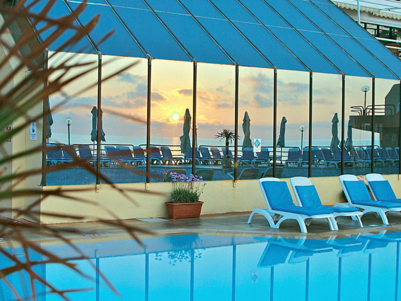 Seashells Resort at Suncrest