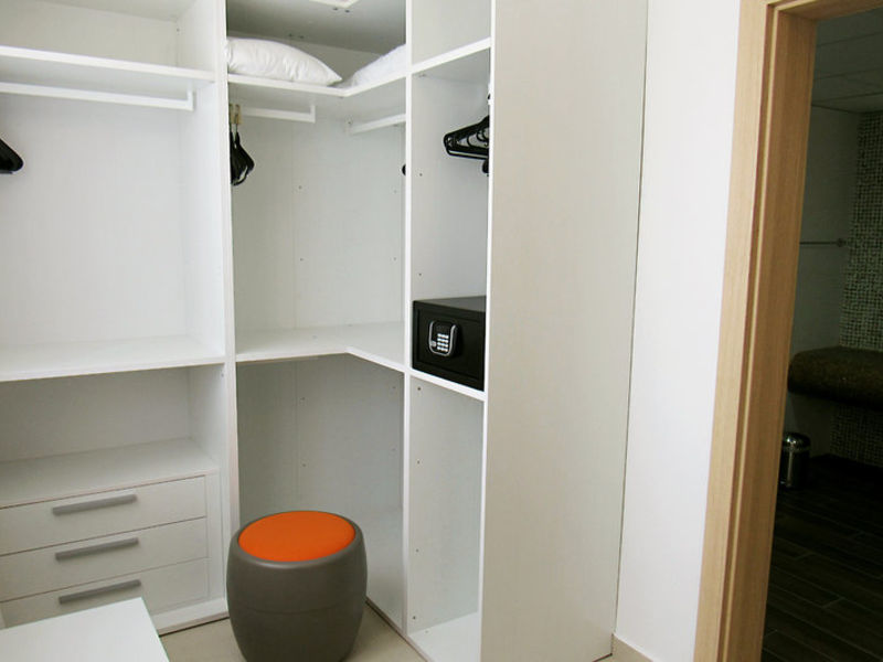 Seashells Resort at Suncrest