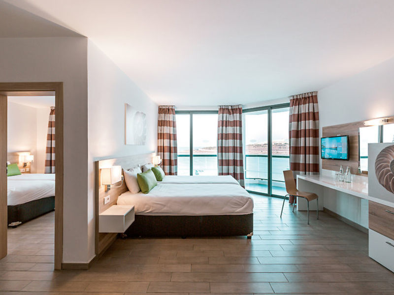 Seashells Resort at Suncrest