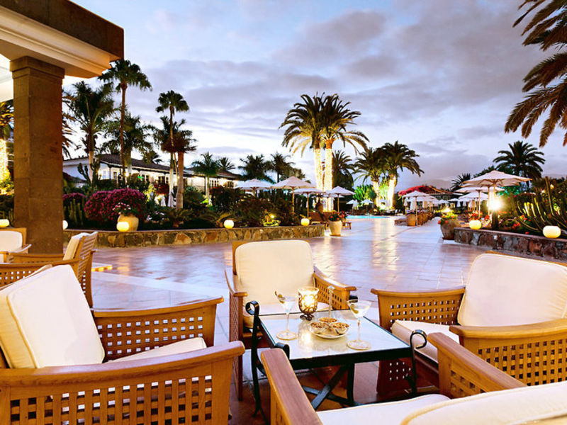 Seaside Grand Hotel Residencia
