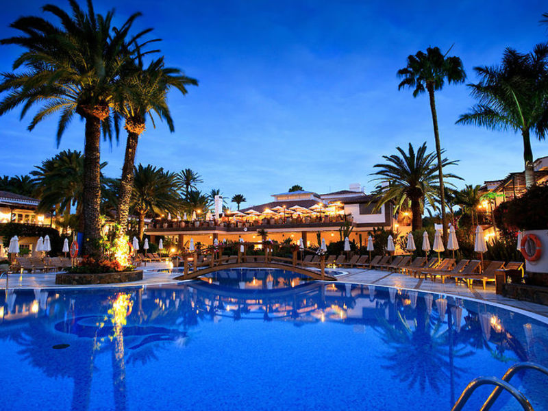 Seaside Grand Hotel Residencia