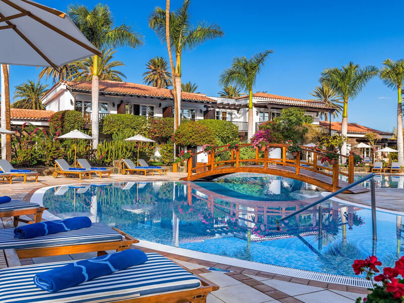 Seaside Grand Hotel Residencia