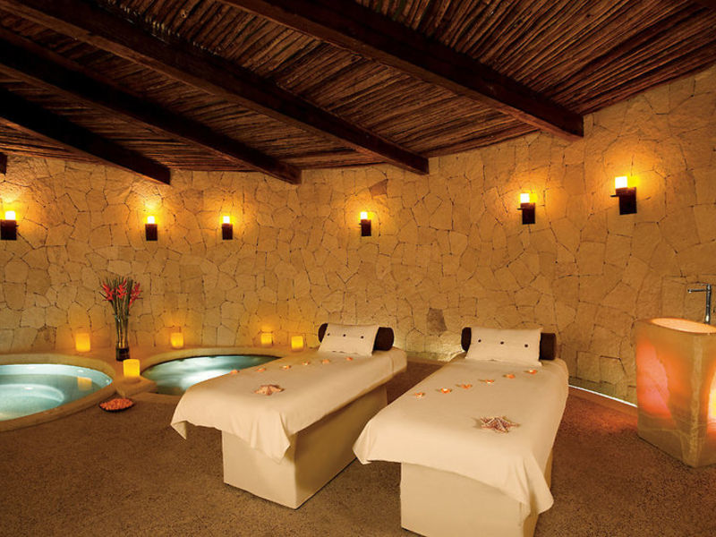 Secrets Maroma Beach