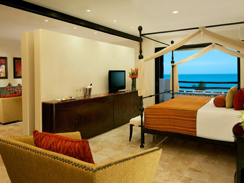 Secrets Maroma Beach