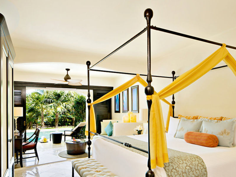 Secrets Maroma Beach