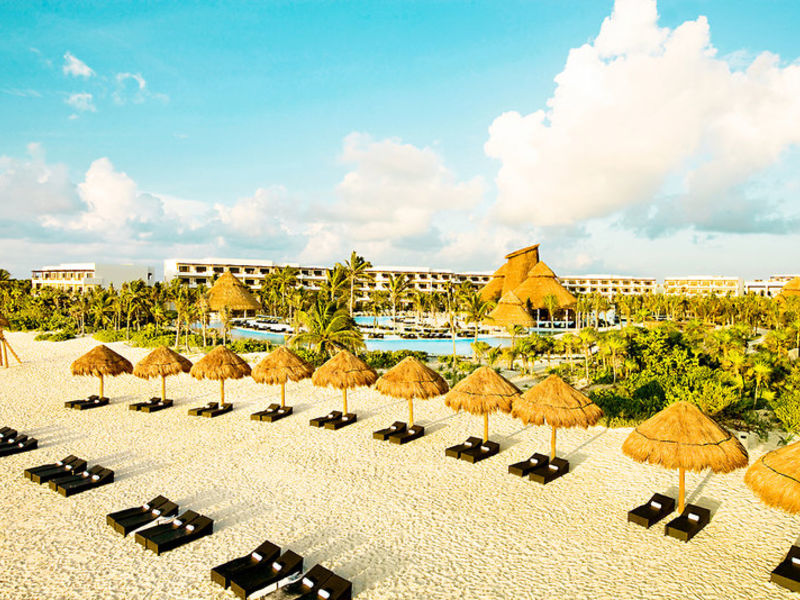 Secrets Maroma Beach