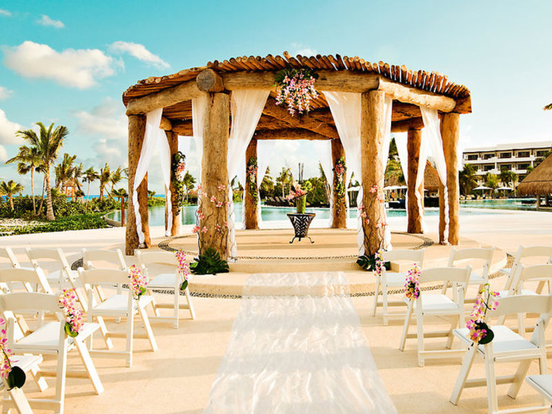 Secrets Maroma Beach