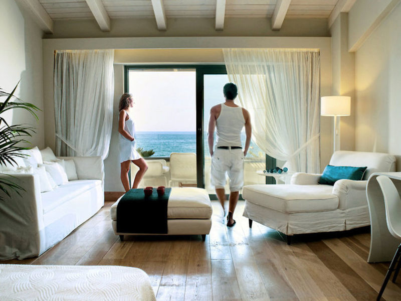 SENTIDO Aegean Pearl