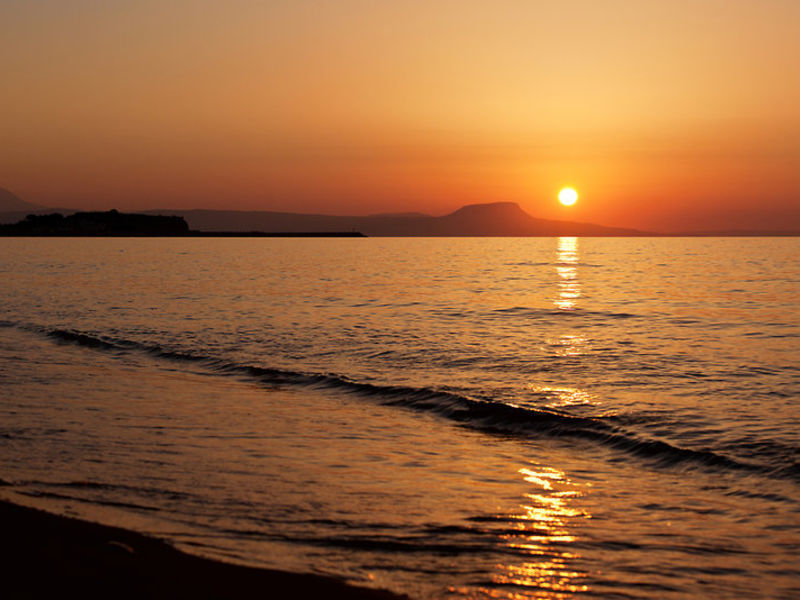 SENTIDO Aegean Pearl