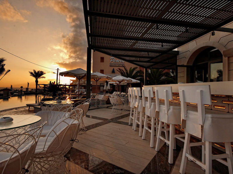 SENTIDO Aegean Pearl