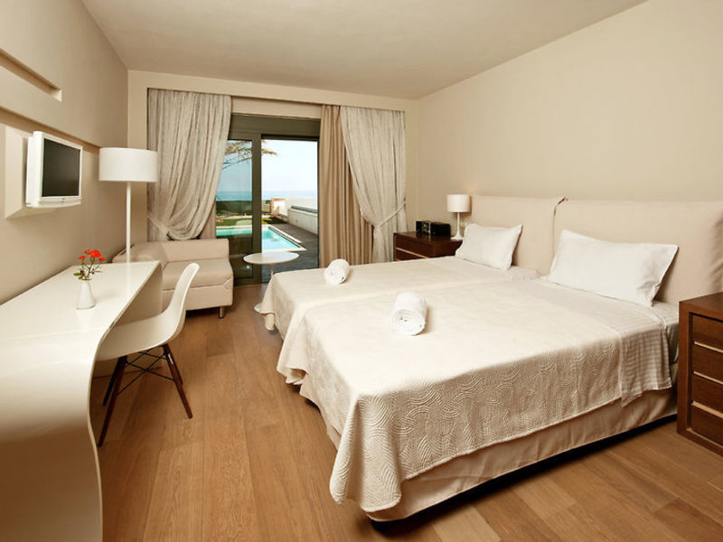 SENTIDO Aegean Pearl
