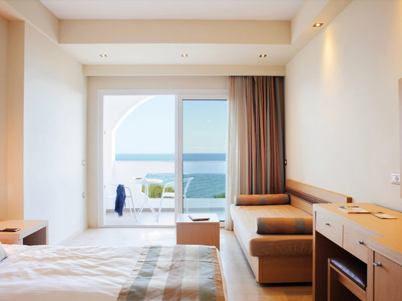 SENTIDO Alexandra Beach Resort