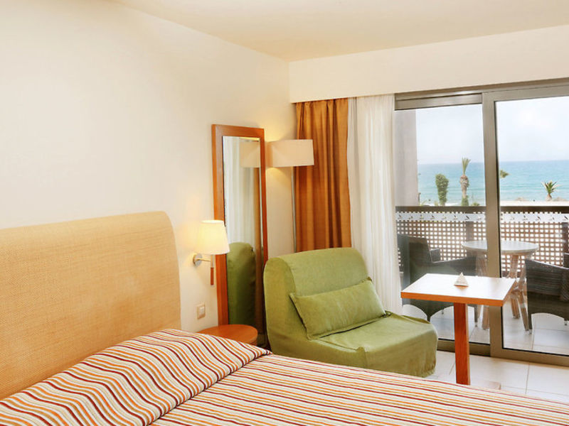 SENTIDO Blue Sea Beach