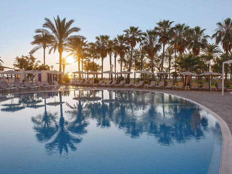 SENTIDO Castell de Mar