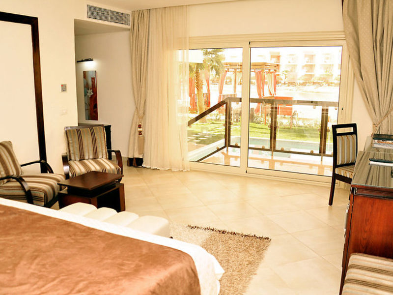 SENTIDO Crystal Bay Resor