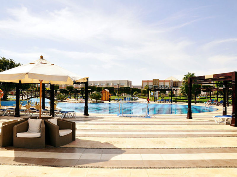 SENTIDO Crystal Bay Resor