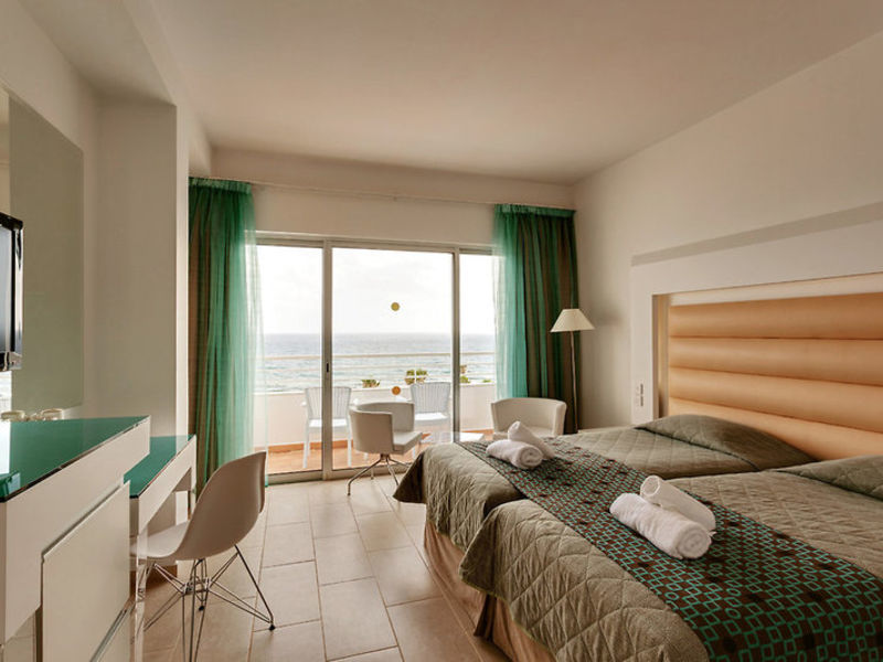 SENTIDO Cypria Bay