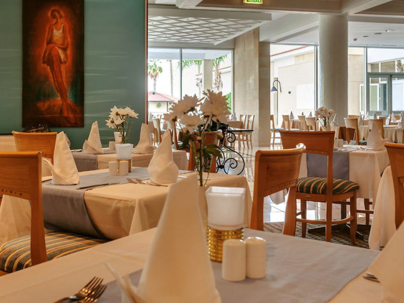 SENTIDO Cypria Bay