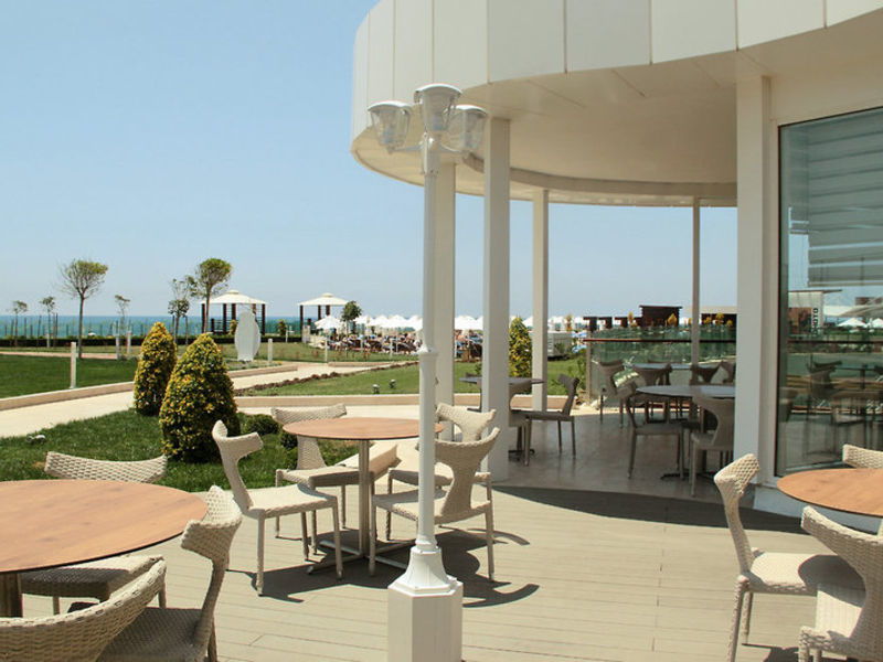 SENTIDO Gold Island