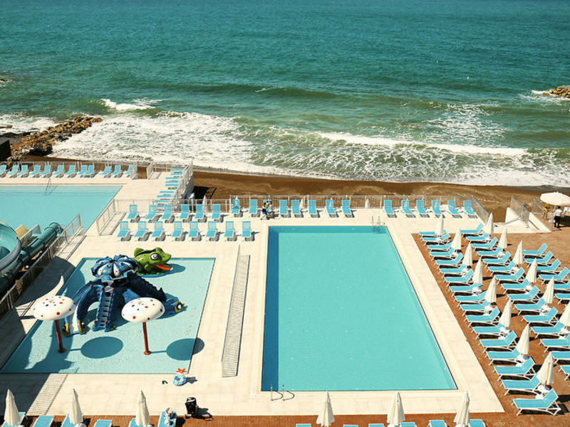 SENTIDO Gold Island