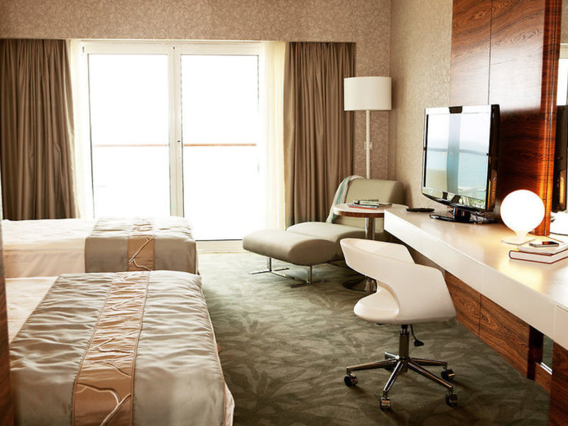 SENTIDO Gold Island