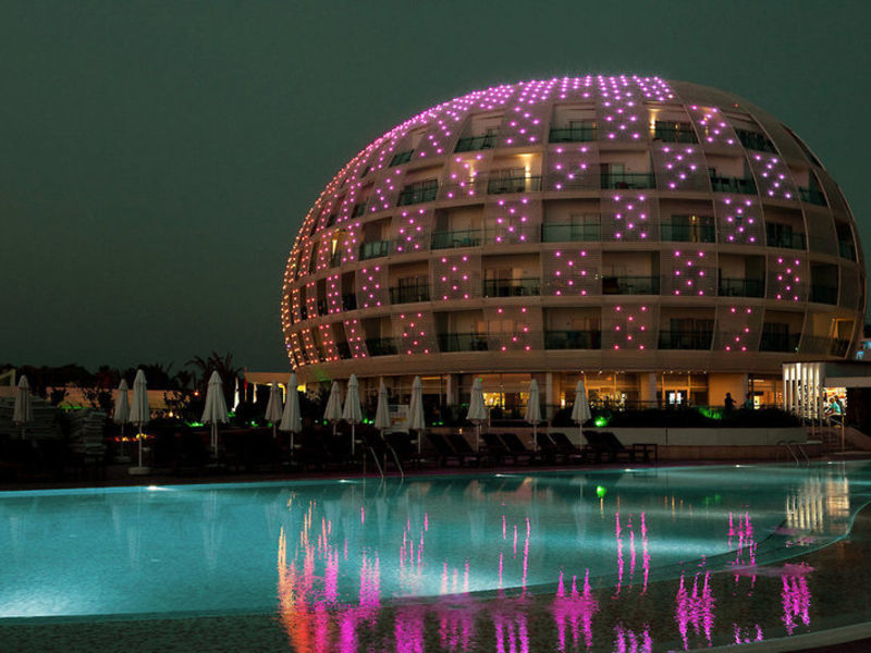 SENTIDO Gold Island