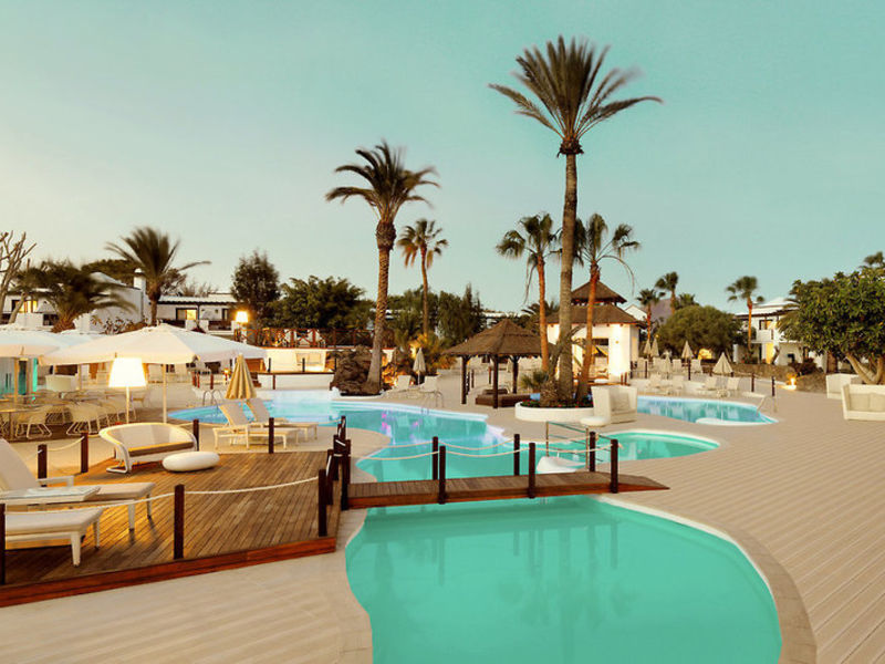 SENTIDO H10 White Suites
