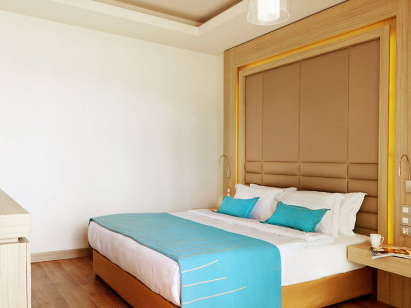 SENTIDO Orka Lotus Beach