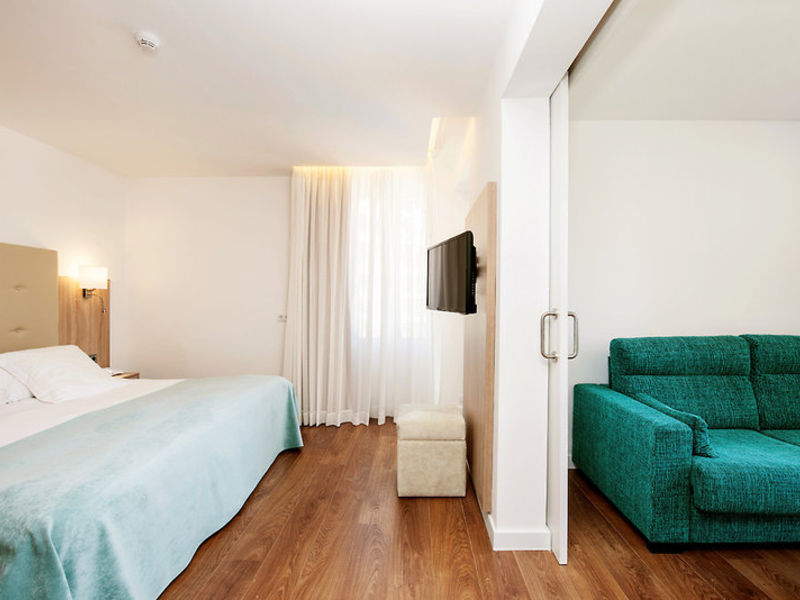 SENTIDO Porto Soller