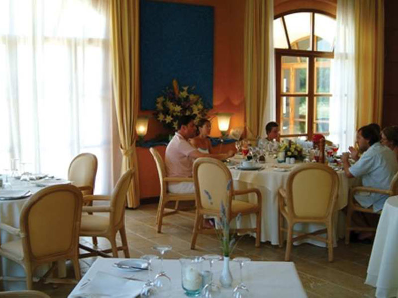 SENTIDO Pula Suites Golf & Spa