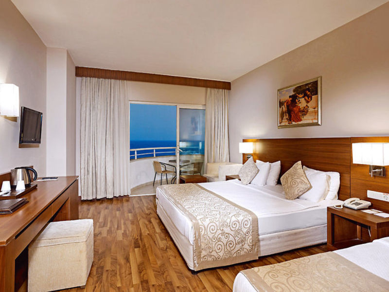 SENTIDO Roma Beach Resort