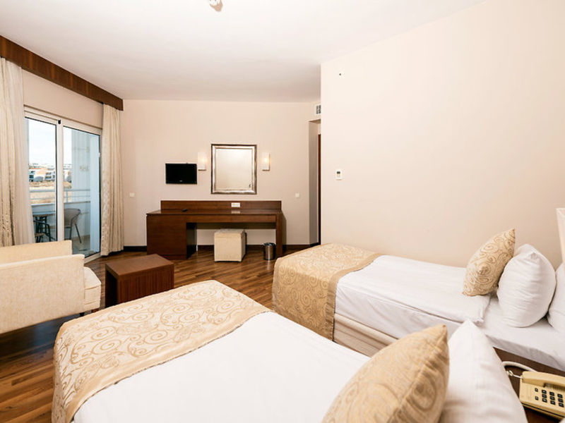 SENTIDO Roma Beach Resort