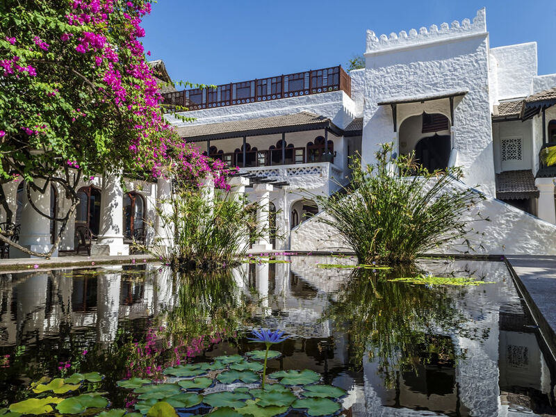 Serena Beach Resort & Spa