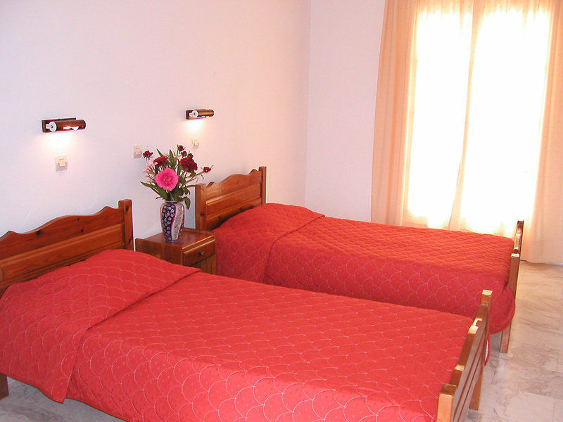 Serena Hotel