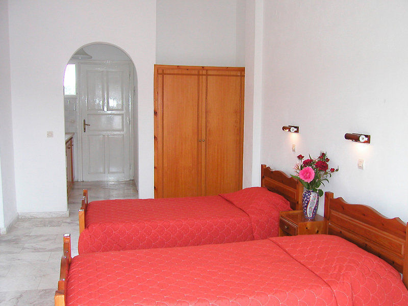 Serena Hotel