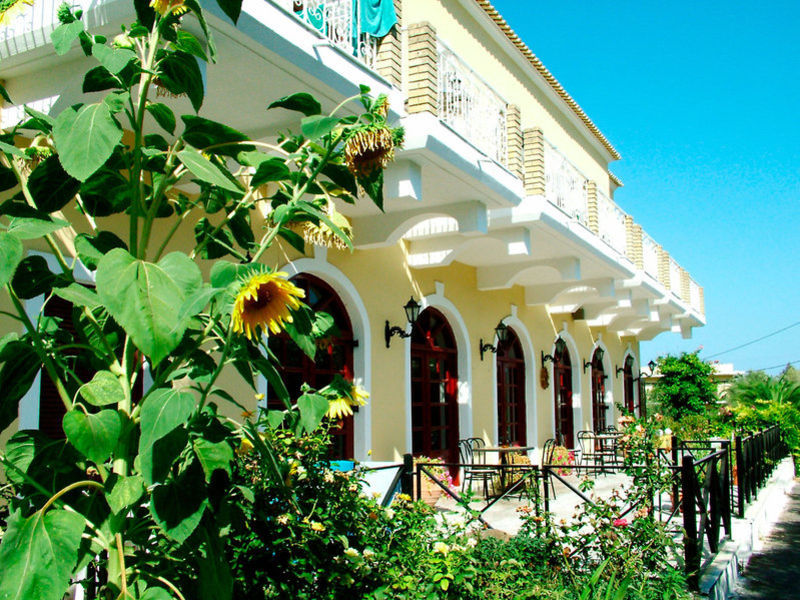Serena Hotel
