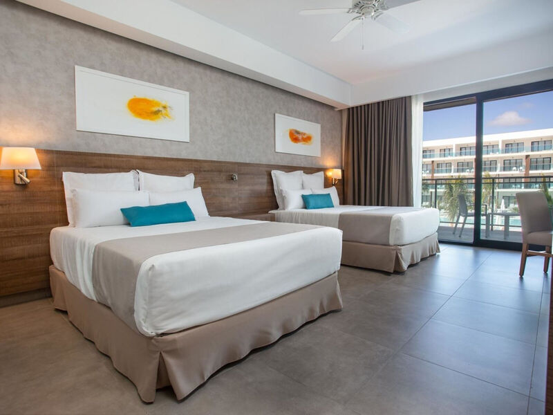 Serenade Punta Cana Beach &Amp; Spa