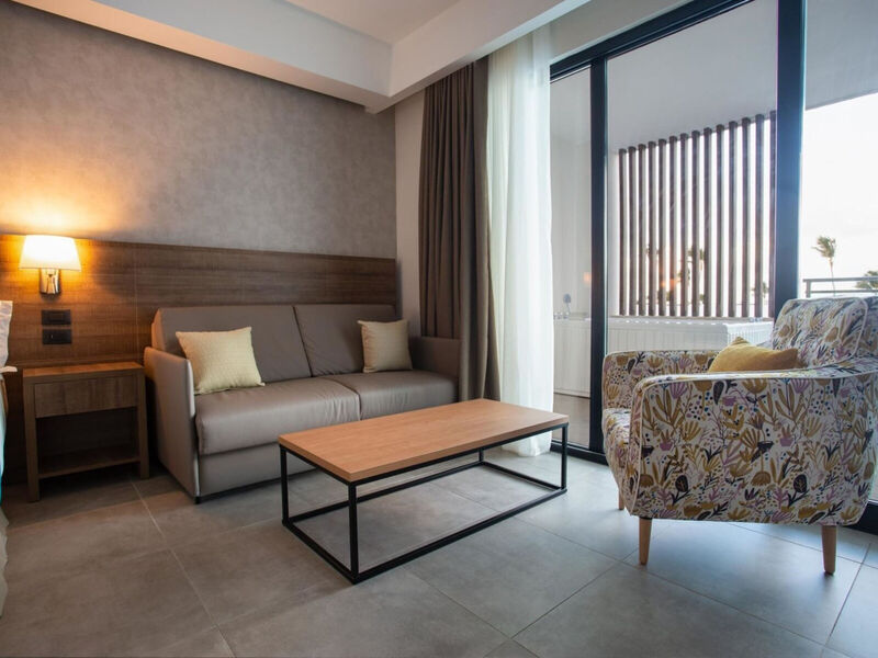 Serenade Punta Cana Beach &Amp; Spa