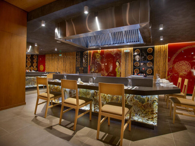 Serenade Punta Cana Beach &Amp; Spa