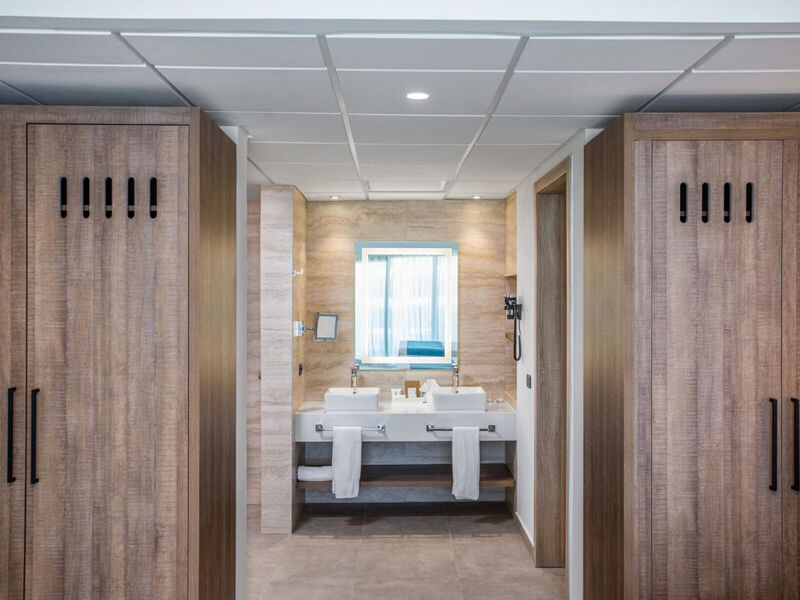 Serenade Punta Cana Beach &Amp; Spa