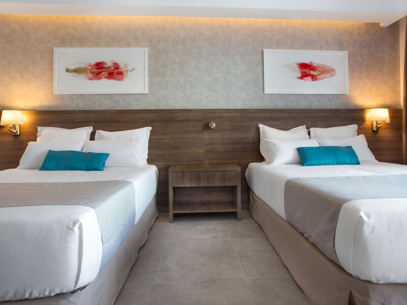 Serenade Punta Cana Beach &Amp; Spa