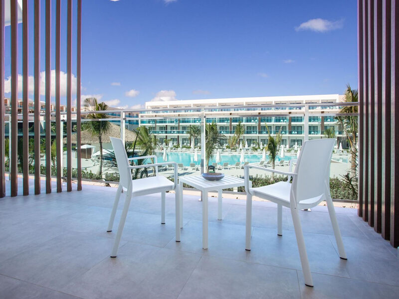 Serenade Punta Cana Beach &Amp; Spa