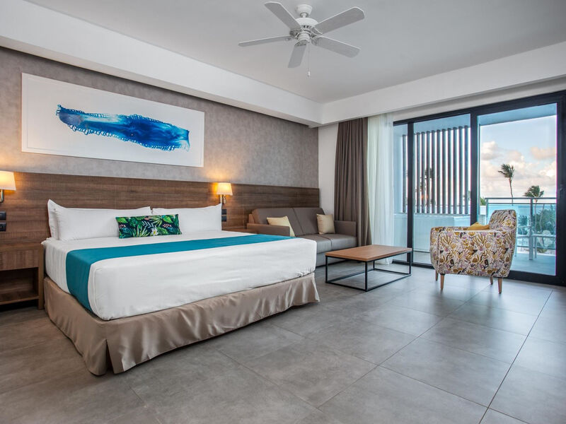 Serenade Punta Cana Beach &Amp; Spa