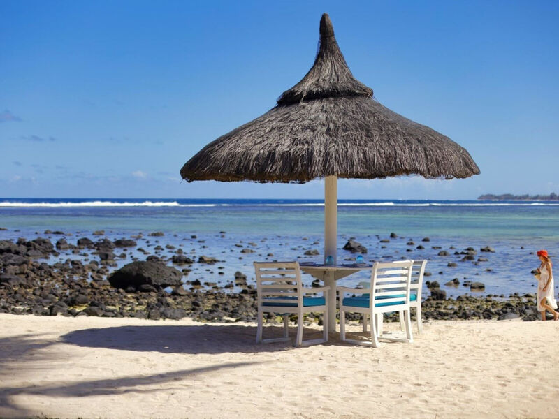 Shanti Maurice Resort &Amp; Spa