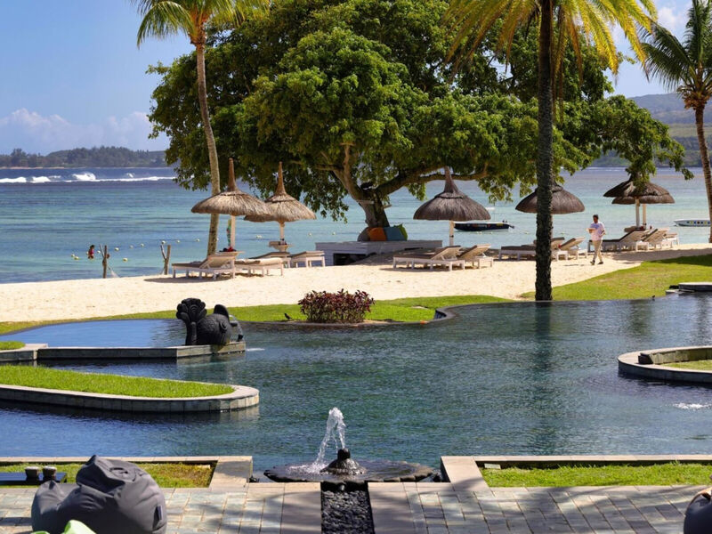 Shanti Maurice Resort &Amp; Spa