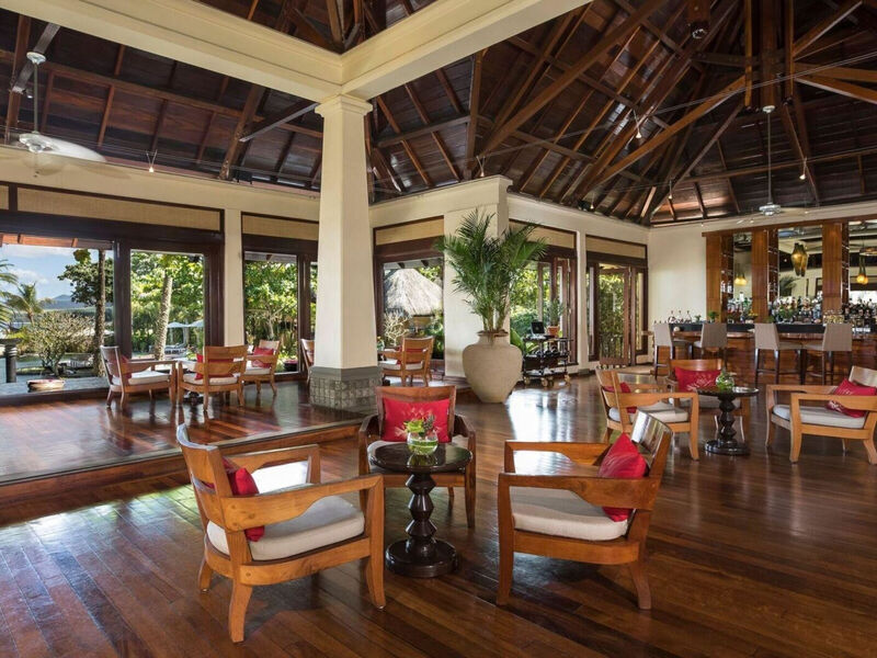 Shanti Maurice Resort &Amp; Spa